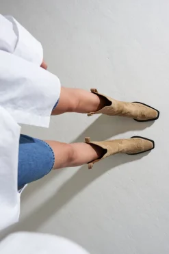 Cph233 Suede><noscript><img width=