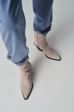 Cph238 Suede><noscript><img width=