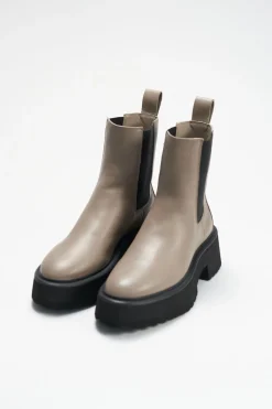 Cph683 Vitello><noscript><img width=